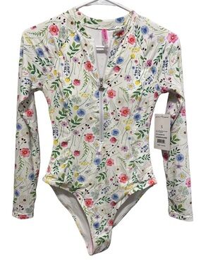 Betsey Johnson White Tag with Pink Size 'S'